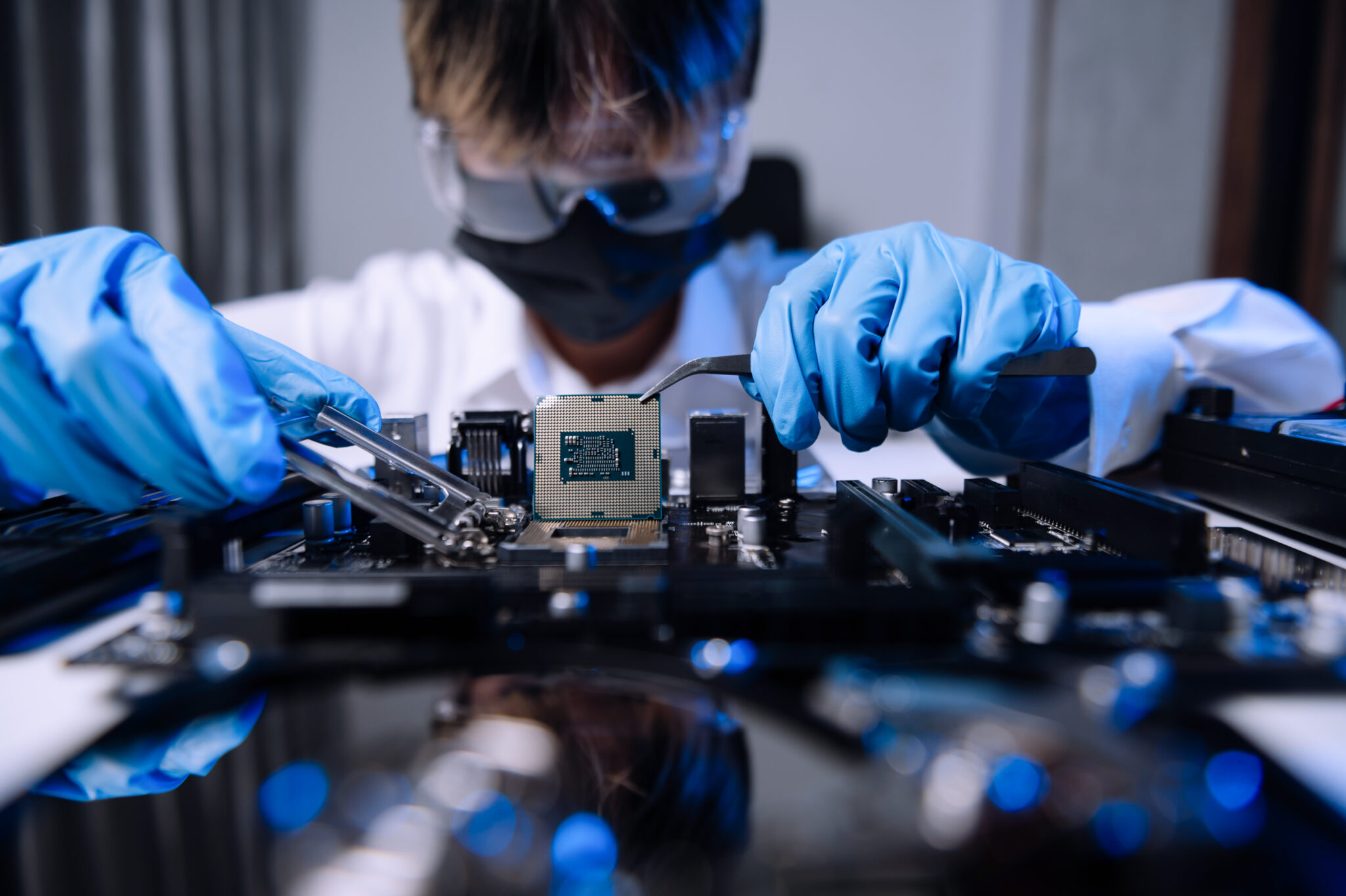 iO Associates Exhibiting at Microelectronics 2025 Conference & Expo ...